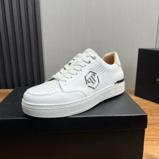 Philipp Plein सफेद चांदी परफोरेटेड लेदर अपर मेटेलिक हेक्सागोनल लोगो लाइफस्टाइल स्नीकर्स