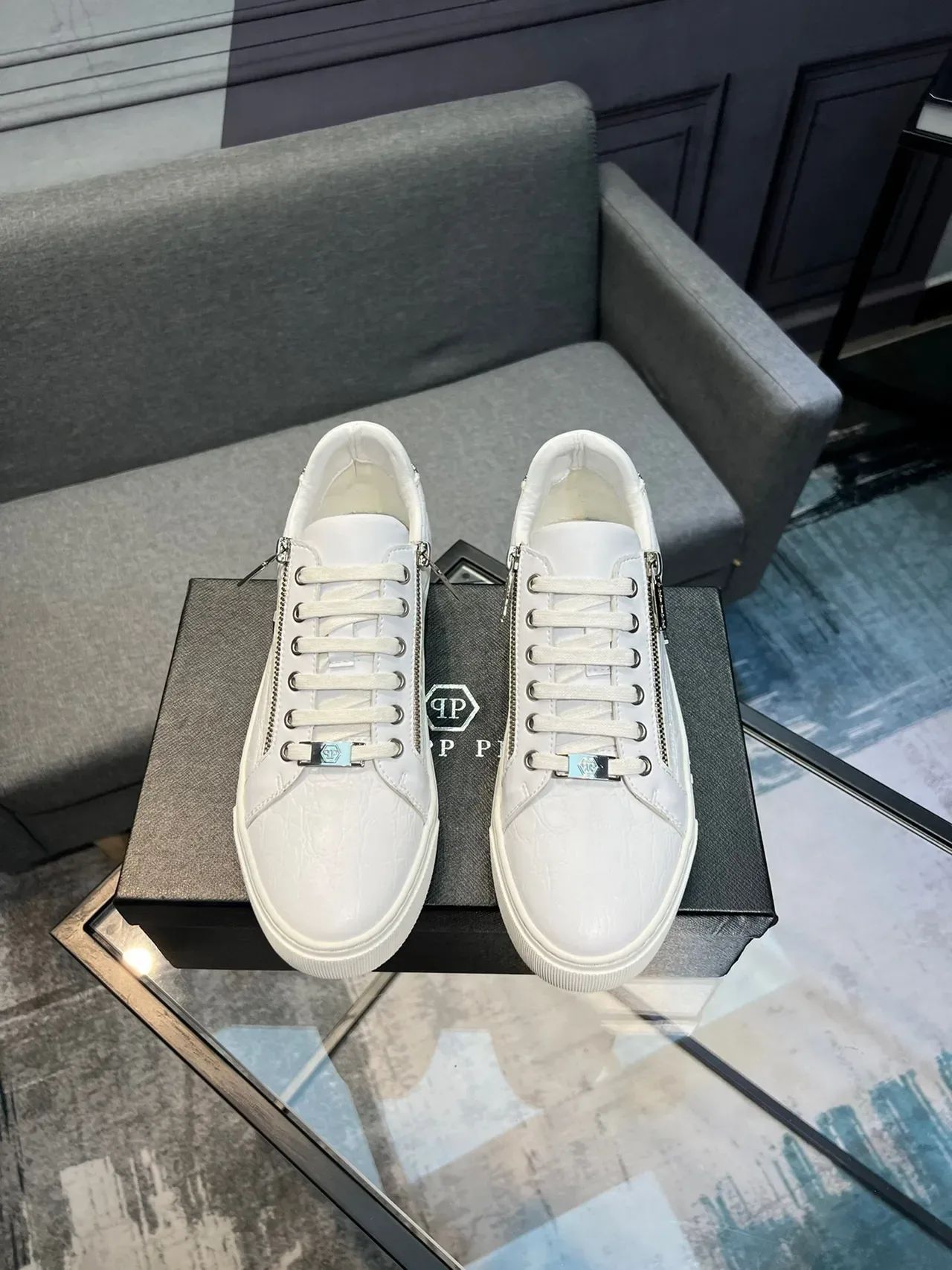 Philipp Plein Tênis Lifestyle Branco Couro Texturizado Detalhe de Zíper 2