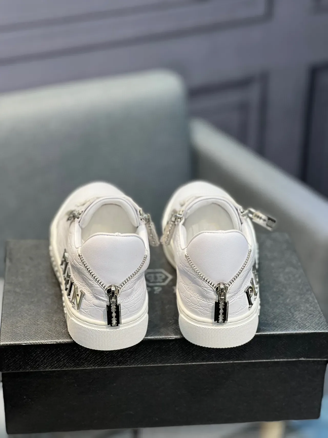 Philipp Plein Tênis Lifestyle Branco Couro Texturizado Detalhe de Zíper 6