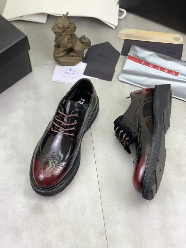 Prada burdeos preto bicolor couro polido brogue ala 5