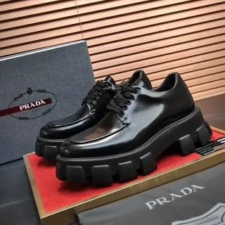 Prada Cloudbust काला चमकदार चमड़े का ऑक्सफोर्ड जूते