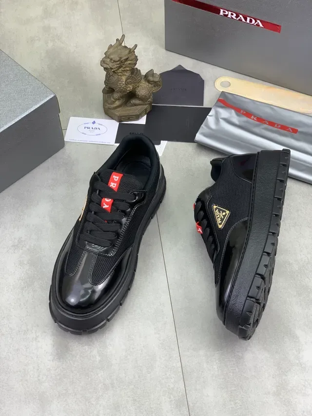 Prada Cloudbust Tênis Plataforma Preto Vermelho Couro Verniz Grossos 5