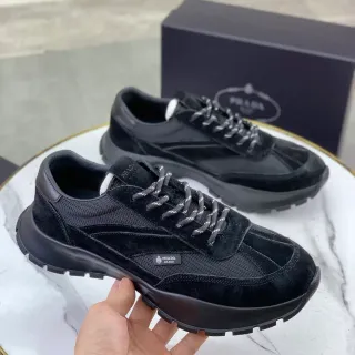 Prada Cloudbust काला चांदी मिश्रित स्यूड और टेक्निकल मेश लाइफस्टाइल स्नीकर