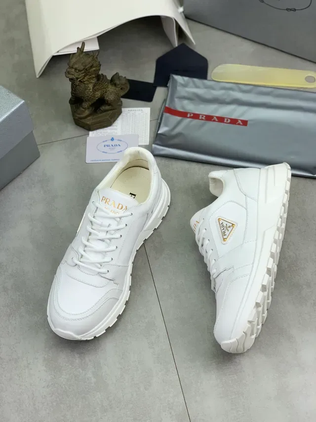Prada Cloudbust Tênis Lifestyle de Couro Branco 6
