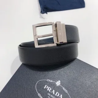 Prada রিভার্সিবল বাকেল কালো টেক্সচার্ড লেদার বেল্ট