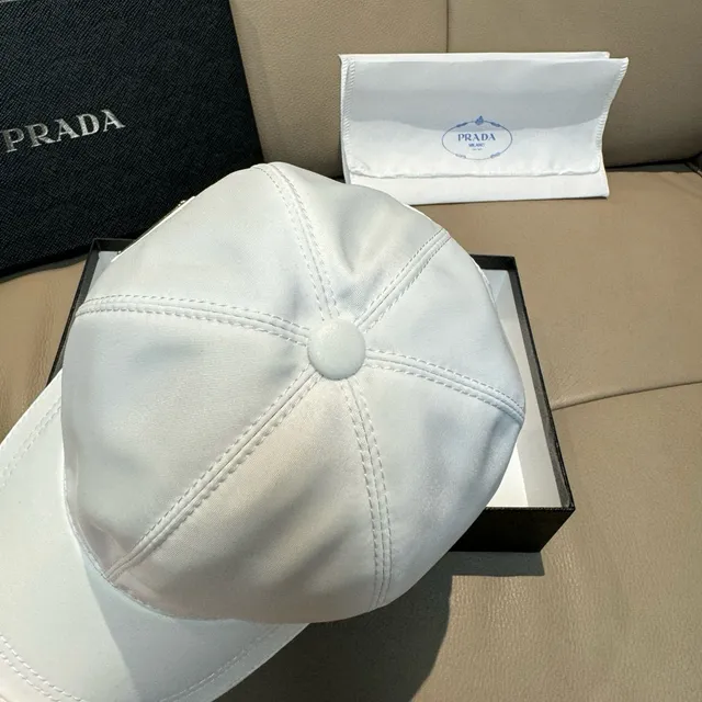 Prada 白色结构六面板光滑尼龙类面料棒球帽 7