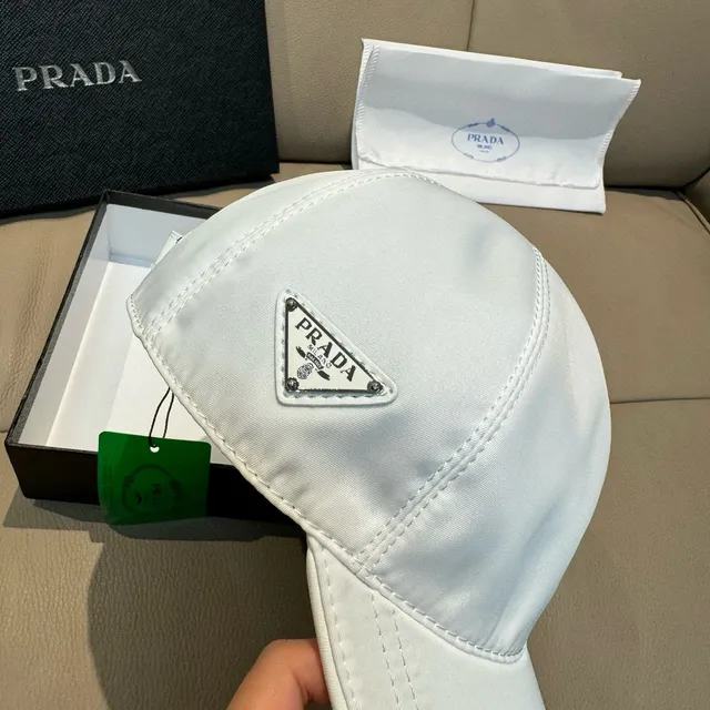 Prada 白色结构六面板光滑尼龙类面料棒球帽 9