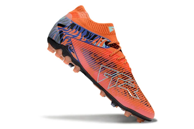 Puma Future Z नारंगी नीली लो-कट सोक-फिट कॉलर फर्म-ग्राउंड फुटबॉल जूते 2