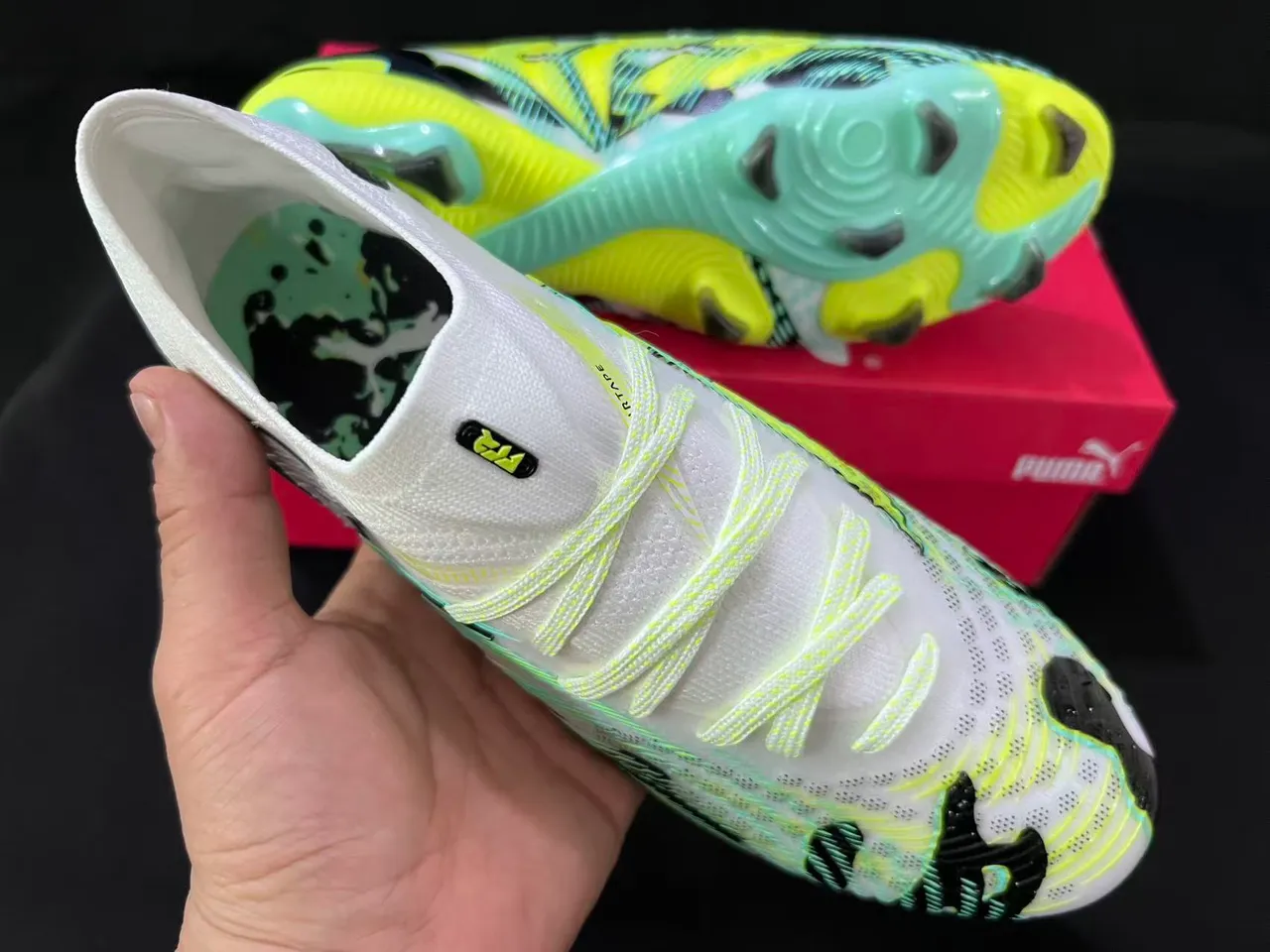Puma Future Z হলুদ সবুজ লো-কাট সক-ফিট আপার ফার্ম-গ্রাউন্ড সকার শোজ 5
