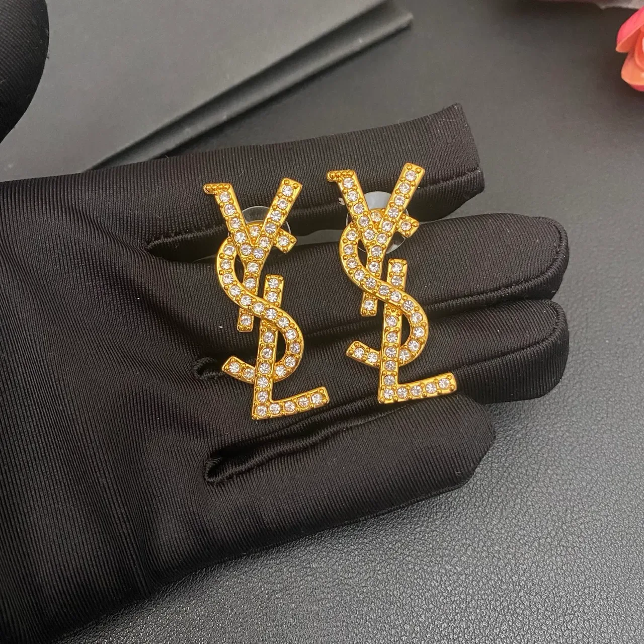 सेंट लॉरेंट मोनोग्राम स्टड ईयरिंग्स गोल्ड सिल्वर लोगो पावे क्रिस्टल 7