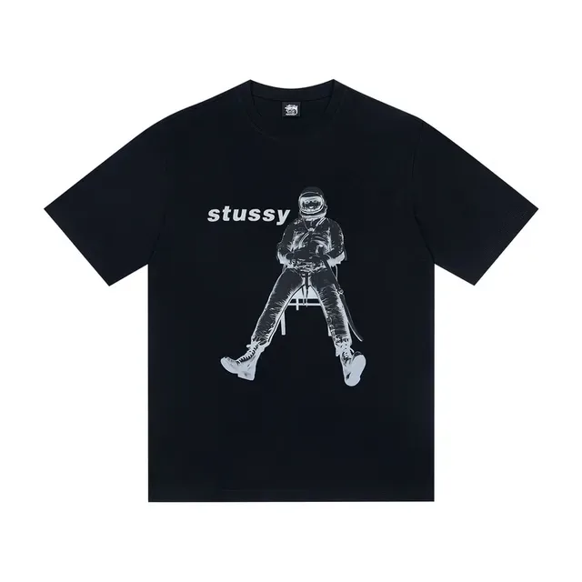 T-shirt graphique astronaute Stussy 2