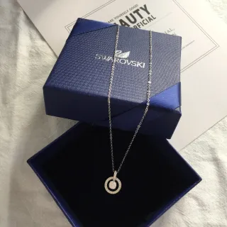 Swarovski Silver Blue Chain Circular Halo Pendant Necklace