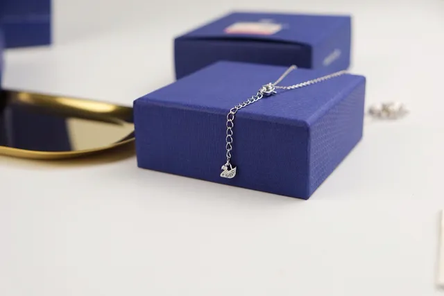Swarovski Plata colgante de margarita amarilla Pave-Set Cristales Collar 2