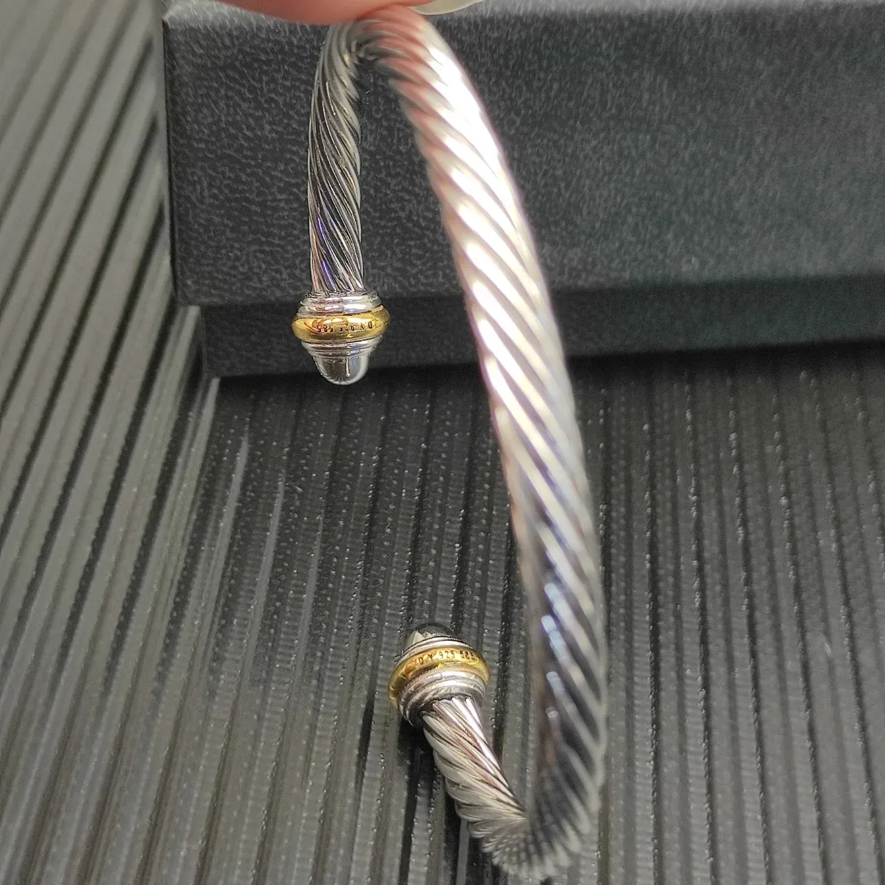 Tiffany & Co. HardWear Twisted Cable Dual-Tone Pavé Diamond Bracelet 7