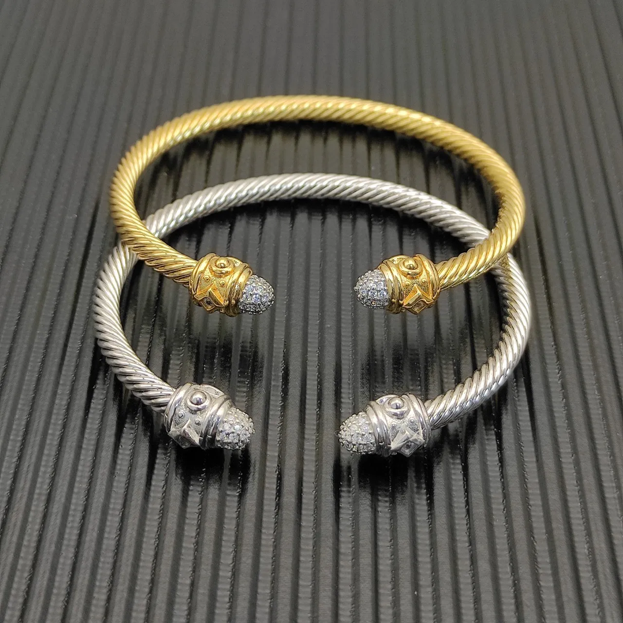 Tiffany & Co. HardWear Twisted Rope Pavé Diamond Bracelet 9