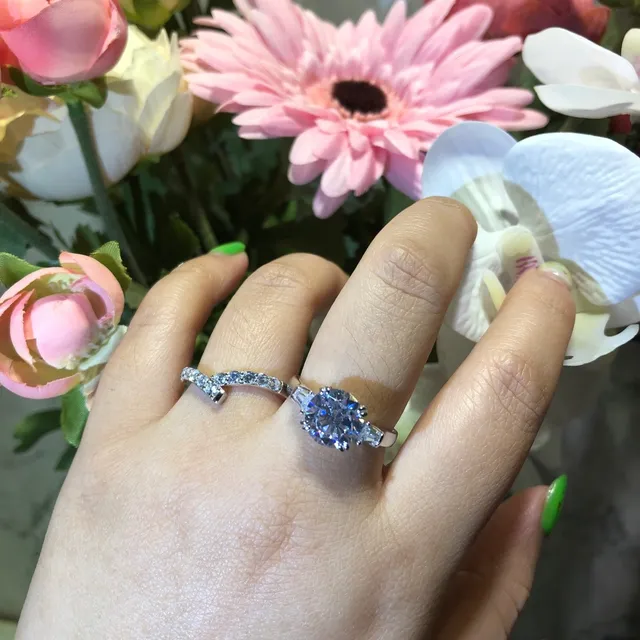 Tiffany & Co. Novo-Style خاتم الماس الدائري البريليانت والباقيت 2
