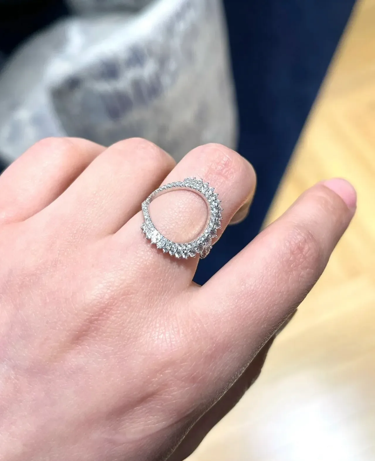 Tiffany & Co. Bague Open Circle Argent Navy Pavé-Set 4