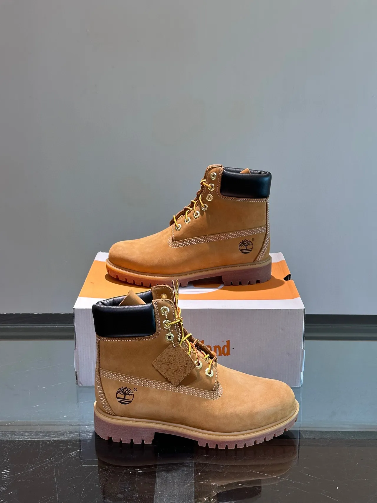 Timberland Premium 6-Inch Tan Nubuck Work Boots 7