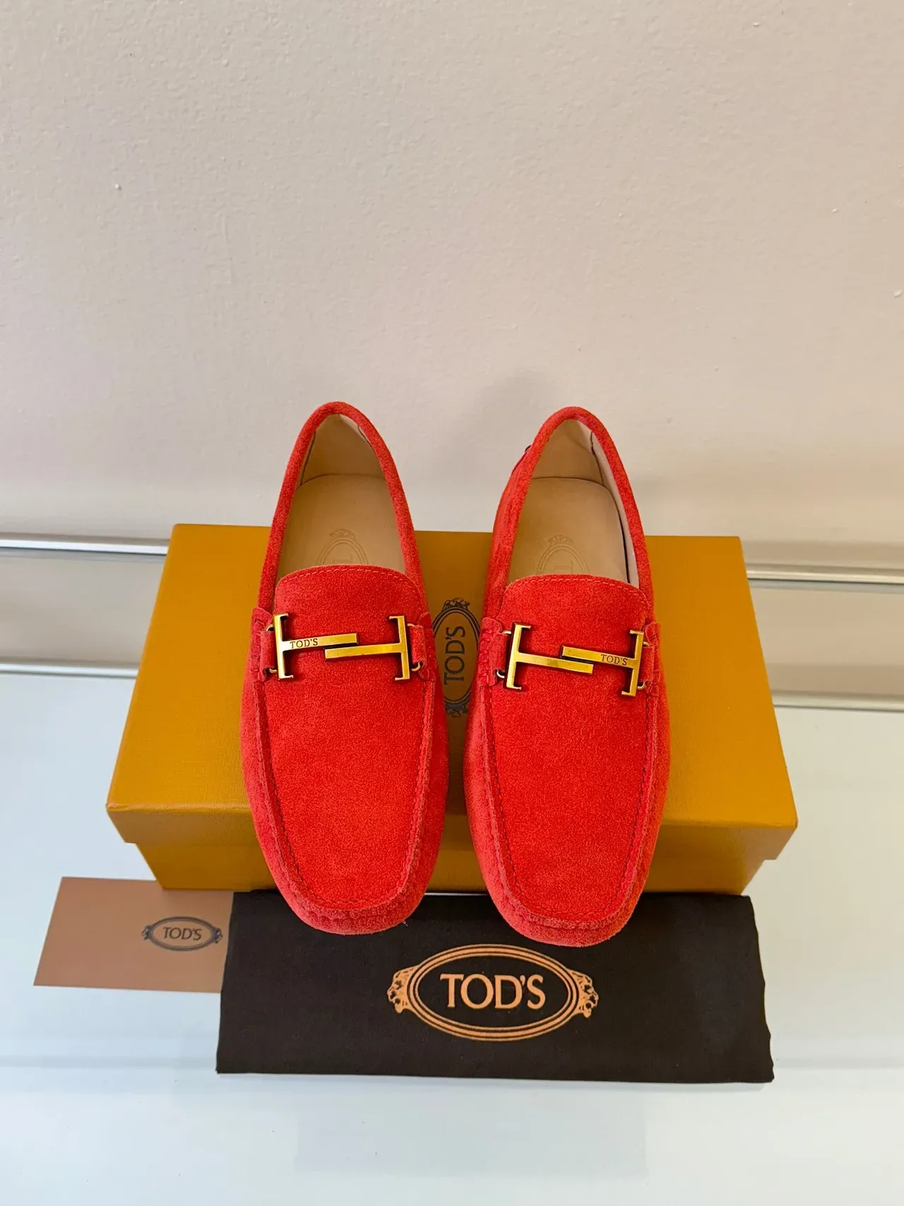 Tod's Gommino 红色麂皮 H-Bit 乐福鞋 6