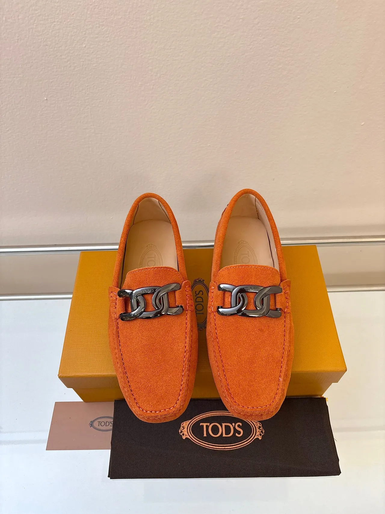 Tod's Horsebit Loafer नारंगी सूड लोअफर 6