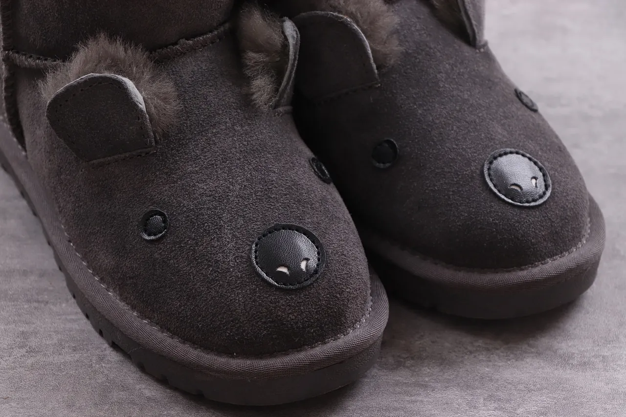 UGG 黑色米色麂皮鞋面羊毛皮内里雪靴 5