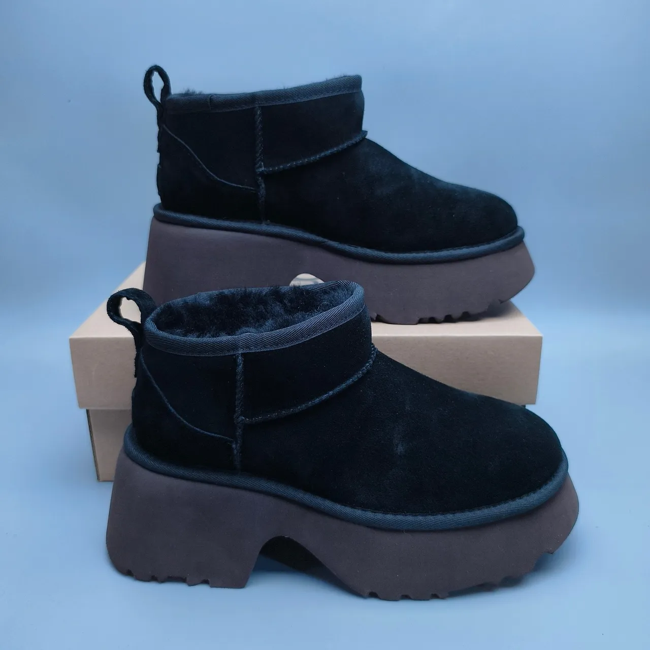 UGG काला भूरी सुड ऊपरी शीयरलिंग-लाइन्ड स्नो बूट्स 6