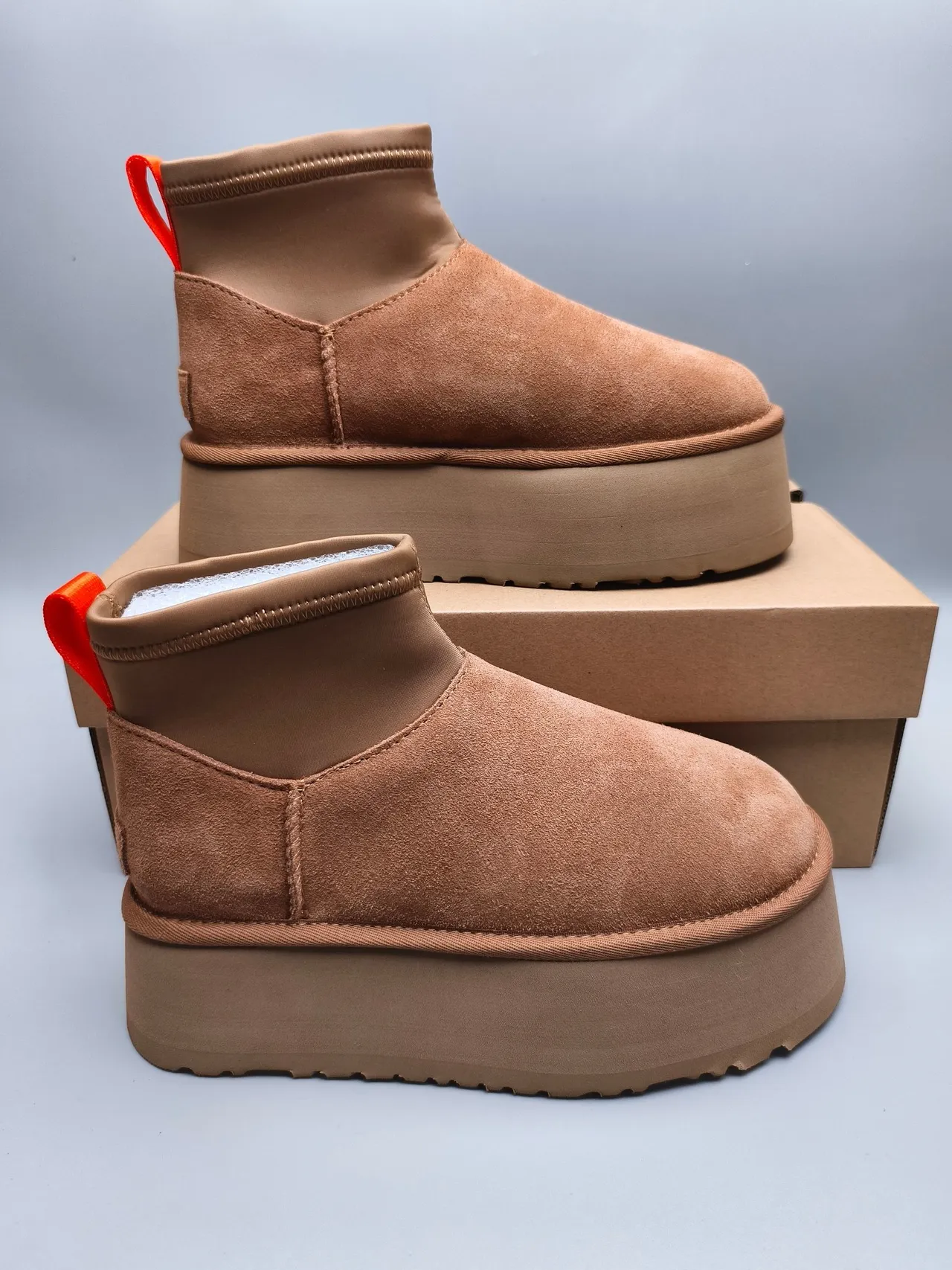 UGG Marron Orange Daim Supérieur Col Élastique Bottes de Neige 5