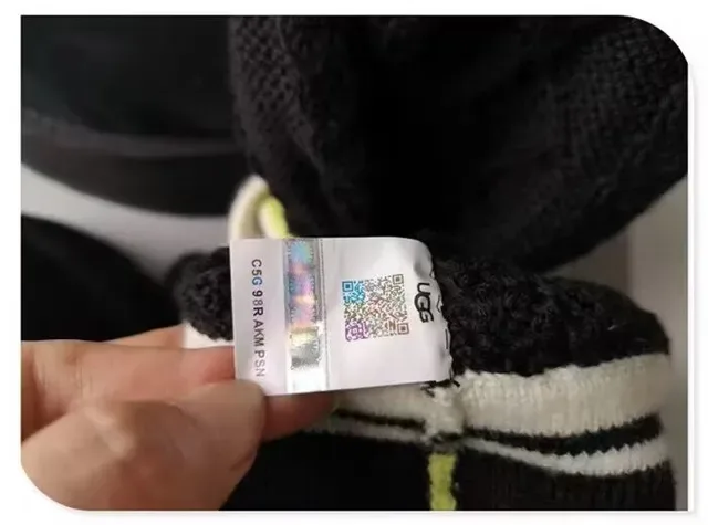 UGG क्लासिक काली पीली प्लेटफॉर्म सोल रुच्ड निट लेज वॉर्मर घुटने की बूट 3