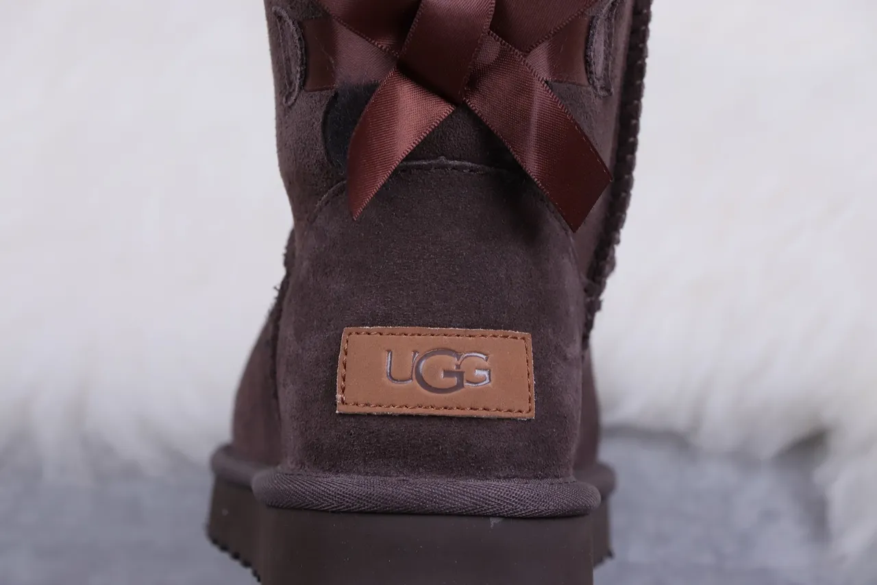 UGG Classic Mini Bow Chocolate Brown 雪靴 5