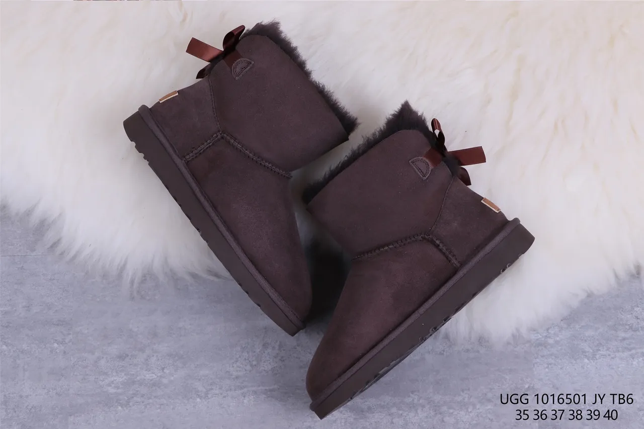 UGG Classic Mini Bow Chocolate Brown 雪靴 7