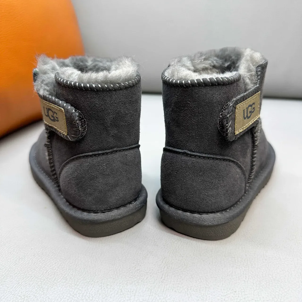 UGG Classic Mini Chestnut Suede Shearling-Lined Snow Boots 11