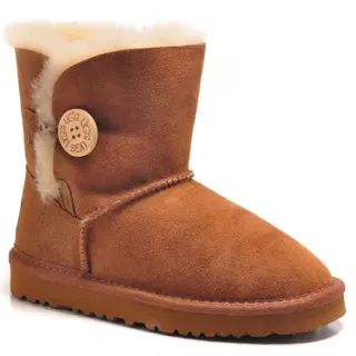 UGG Classic Short Tan 羊毛内里雪靴