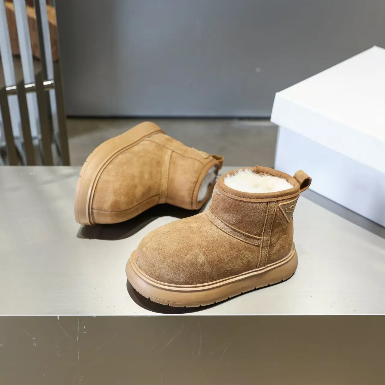 UGG Classic Short Tan Suede Shearling-Lined Snow Boots 8