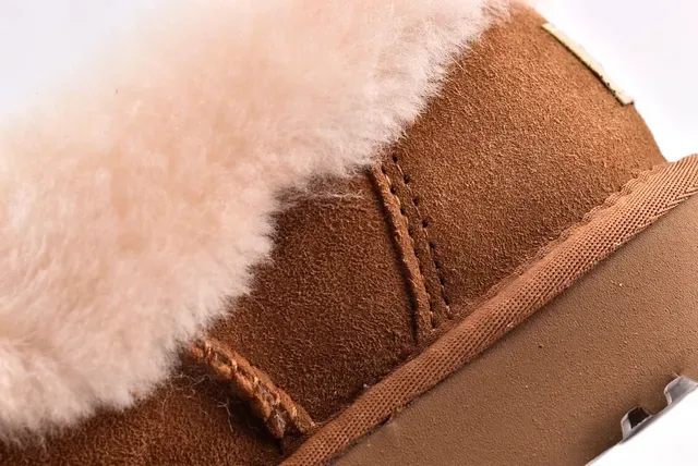 UGG Nita Chestnut সুয়েড শিয়ারলিং-লাইন্ড স্নো বুটস 4