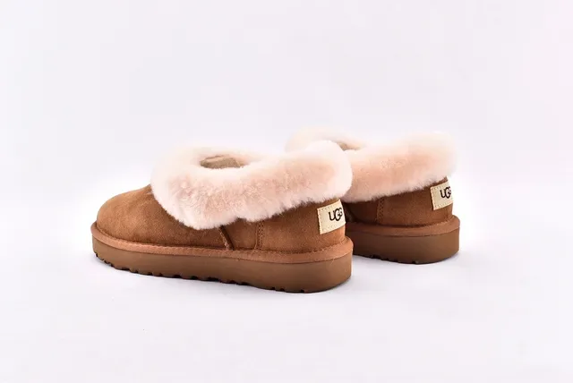UGG Nita Chestnut সুয়েড শিয়ারলিং-লাইন্ড স্নো বুটস 14