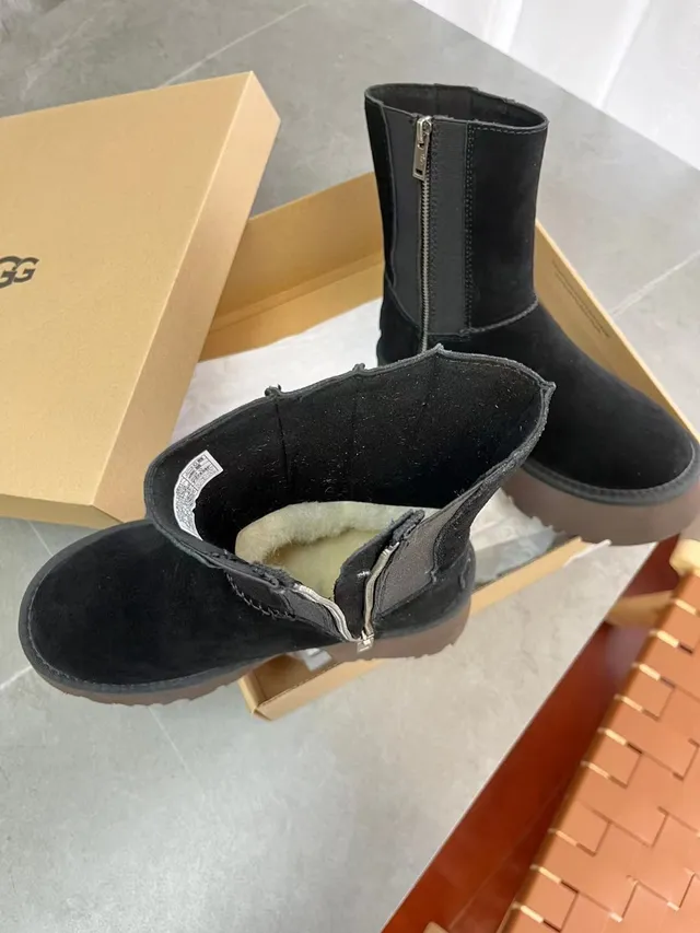 UGG Tasman কালো সুয়েড প্ল্যাটফর্ম এনক্ল বুট 7