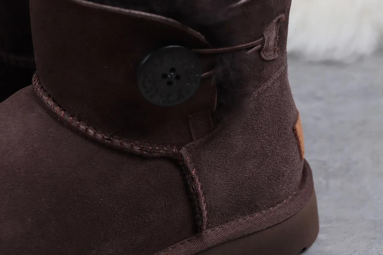 UGG तास्मान भूरी सूड शियरलिंग-लाइन्ड एंकील बूट्स 5