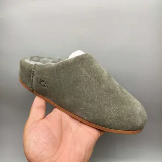 UGG Tasman 橄榄绿麂皮羊毛内衬拖鞋