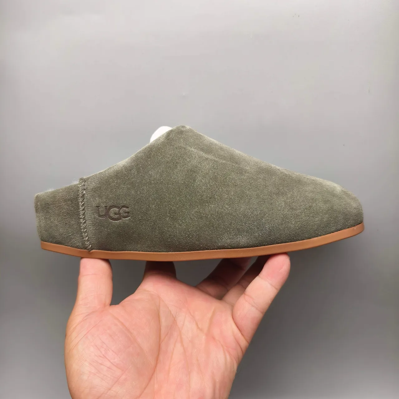 UGG Tasman 橄榄绿麂皮羊毛内衬拖鞋 2