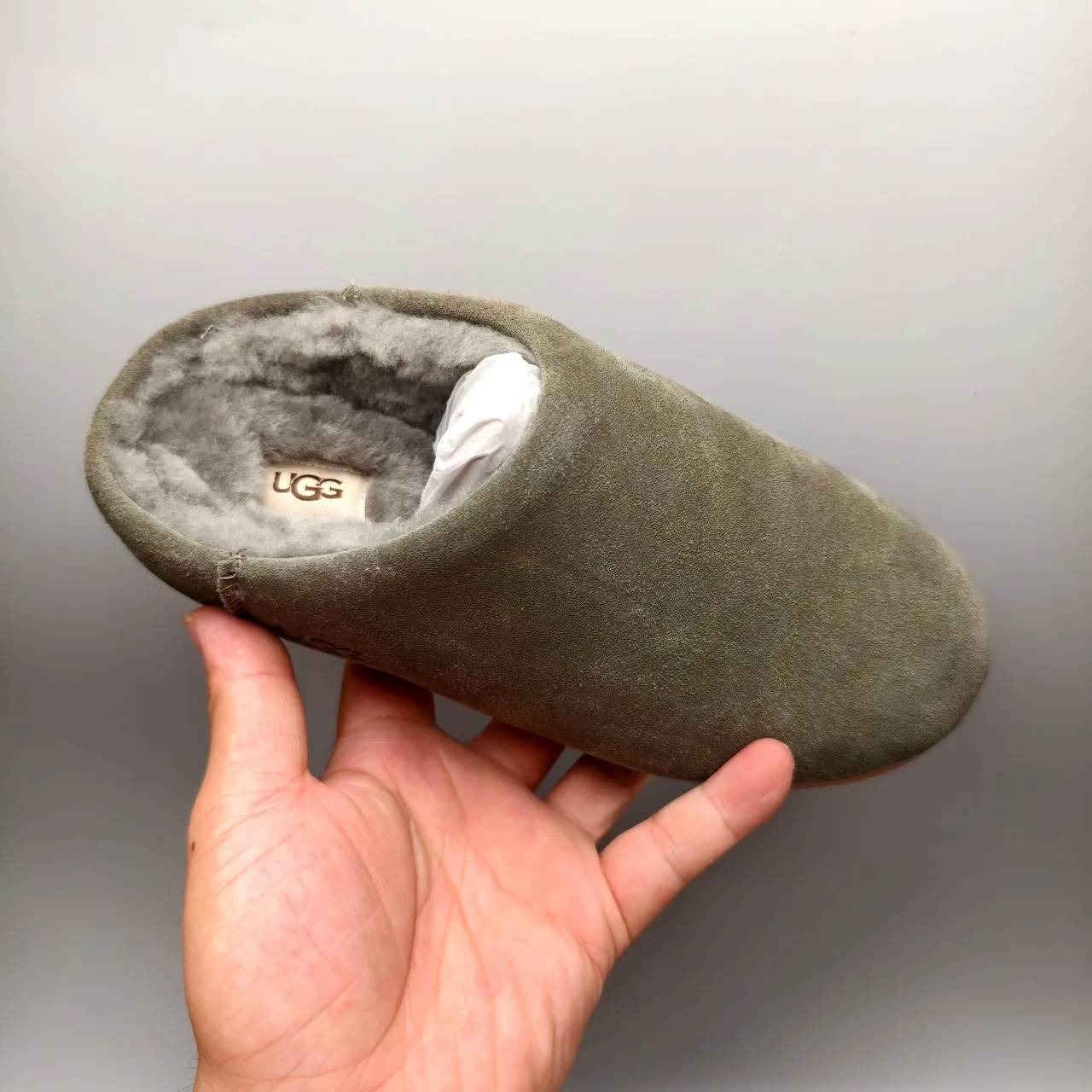 UGG Tasman 橄榄绿麂皮羊毛内衬拖鞋 3