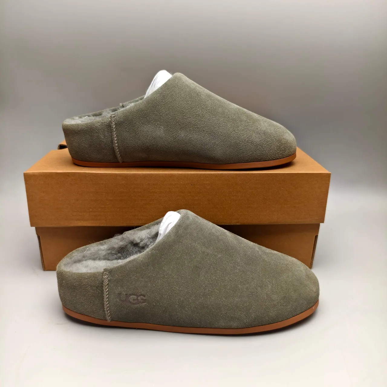 UGG Tasman 橄榄绿麂皮羊毛内衬拖鞋 5