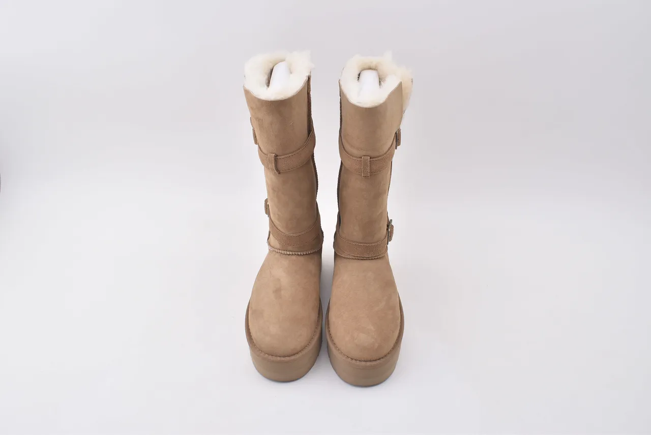 UGG Tasman Tan حذاء ركبة منصة سويد 9