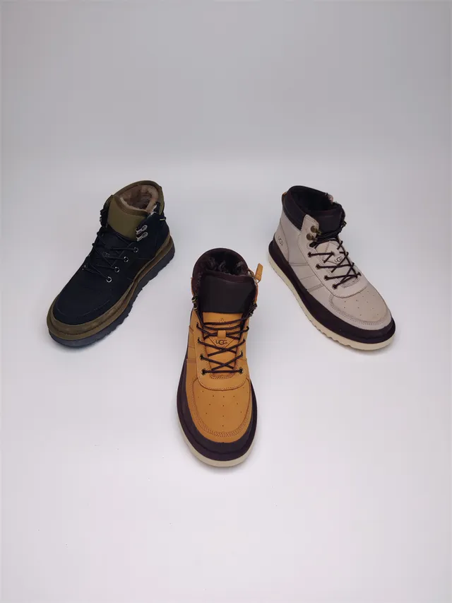 UGG 黄色棕色高帮系带雪地靴 2