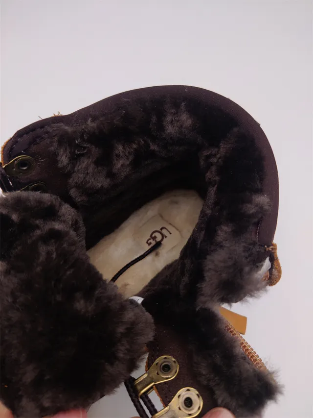 UGG 黄色棕色高帮系带雪地靴 10