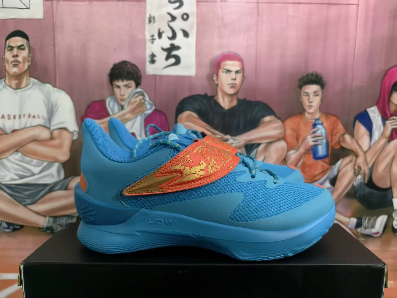 Under Armour Flow أزرق برتقالي شبكة وسط القدم حزام أحذية كرة السلة 5