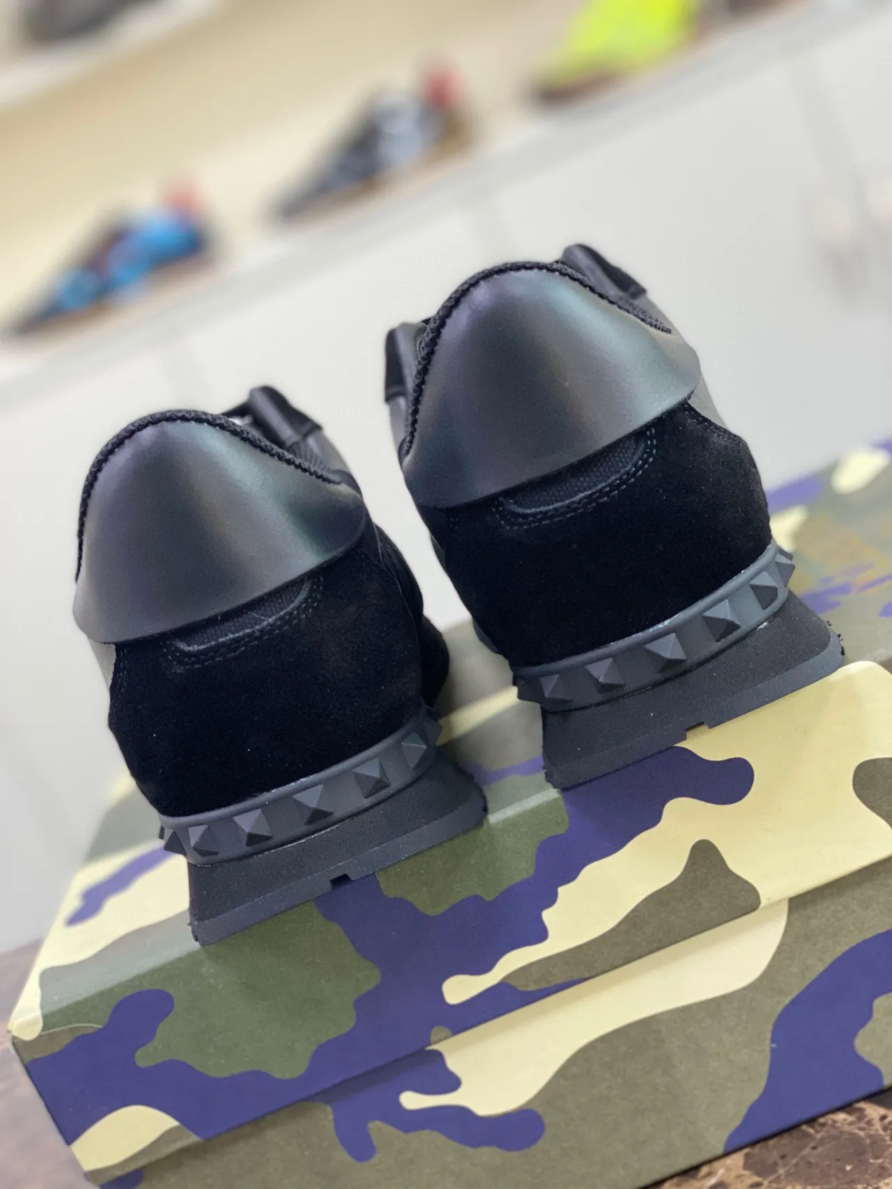 Valentino Black Army Green Camouflage Paneling Pyramid Stud Detailing Lifestyle Sneakers 7