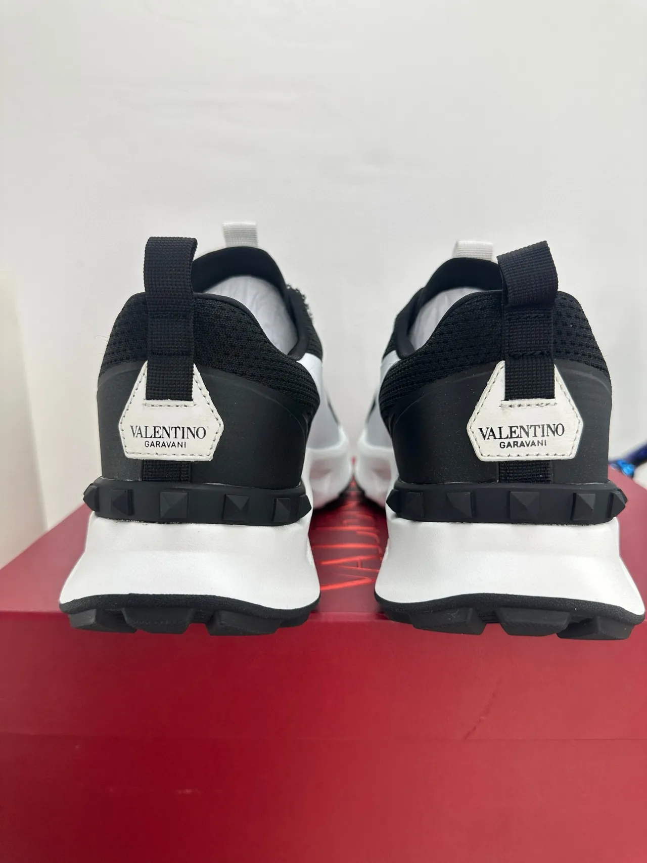 Valentino Noir Blanc Semelle de plateforme Panneaux asymétriques Sneakers Chunky 8