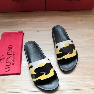 Valentino Garavani Camo Slide 黑色 黄色 白色 拖鞋