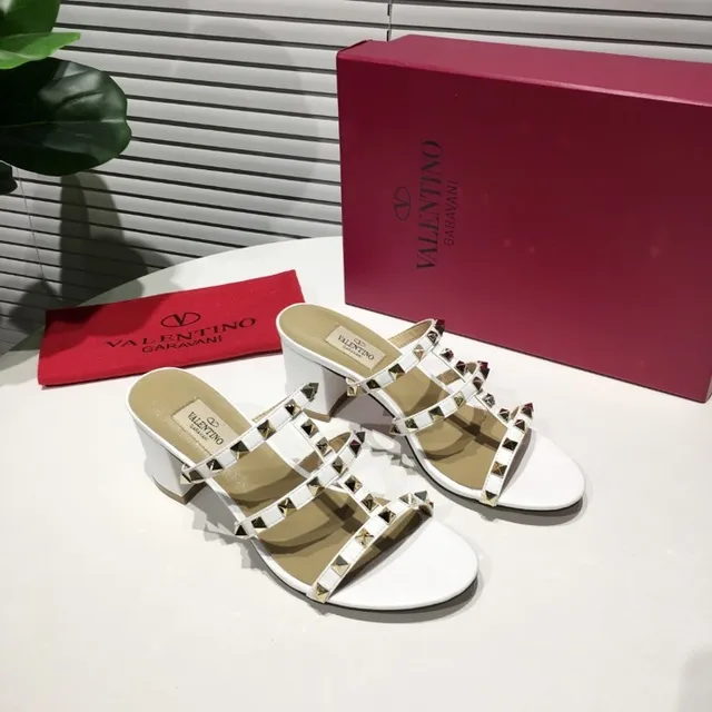 Valentino Rockstud White Studded Block Heel Gladiator Sandals 8
