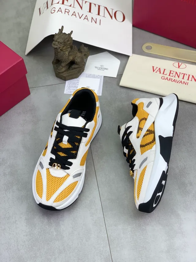 Valentino Rockstud Semelle Jaune Blanche Maille Et Daim Superposition Sneakers Chunky 5
